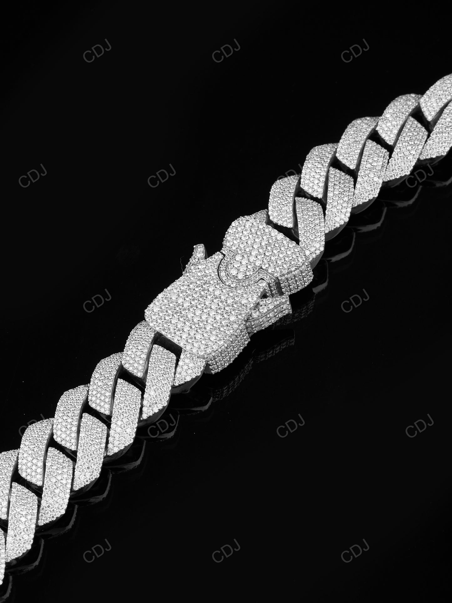 18mm 24 Inch Dior lock Cuban Chain