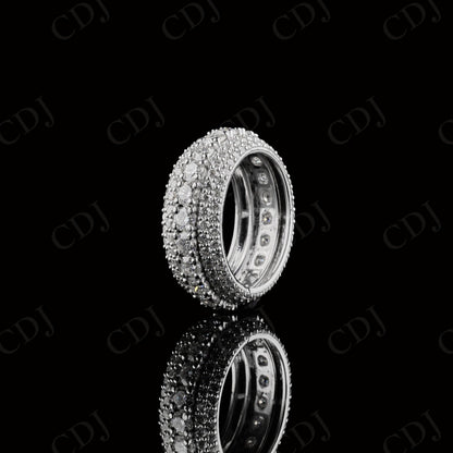 Round Moissanite Band