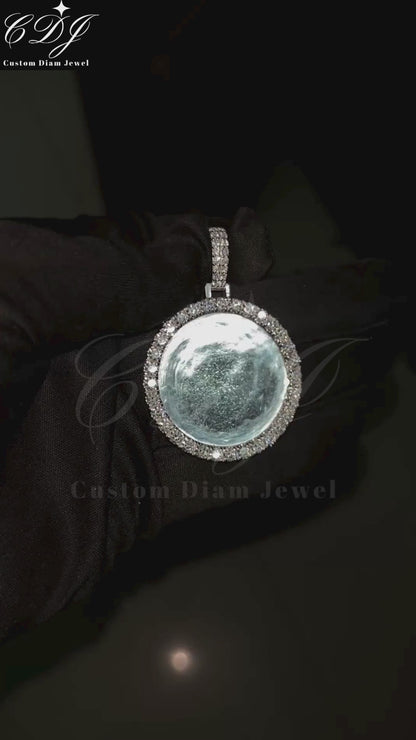 1.5" Inch Photo Pendant With Big Round Moissanite