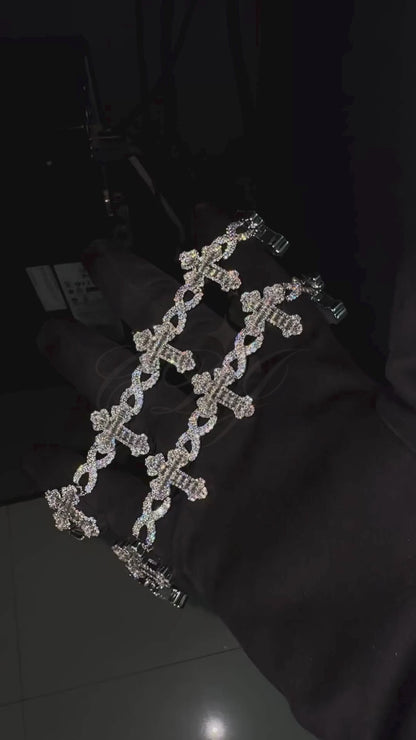 Criss Cross Infinity VVS Moissanite Bracelet