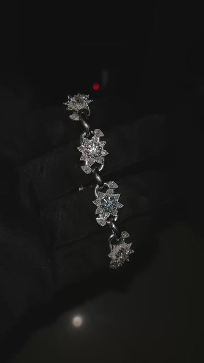 Round Cut Floral VVS Moissanite Bracelet